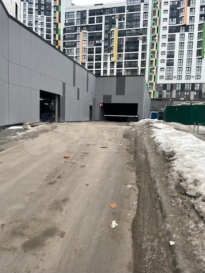 Машиноместо, 15 м²