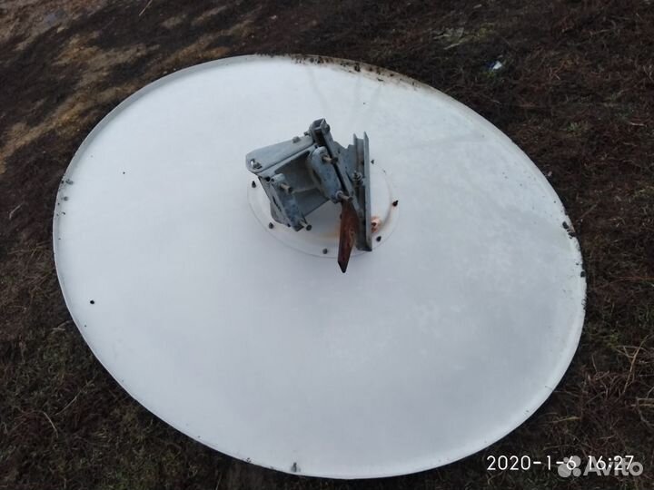 Спутниковая антенна 120 см (ств 1.2м) полярная