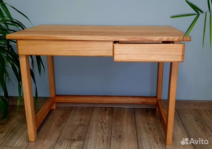 Компьютерный стол новый