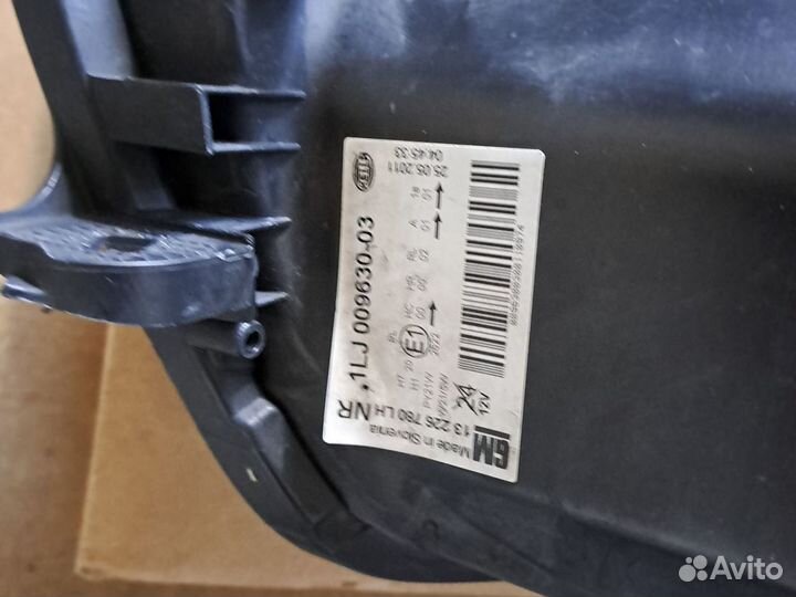 Фары передние Opel Insignia I оригинал