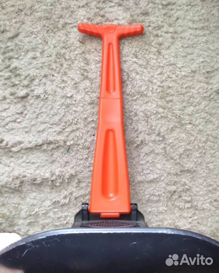 Снежный самокат 