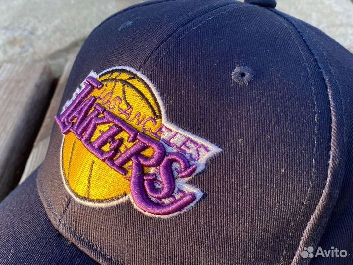 Бейсболка lakers