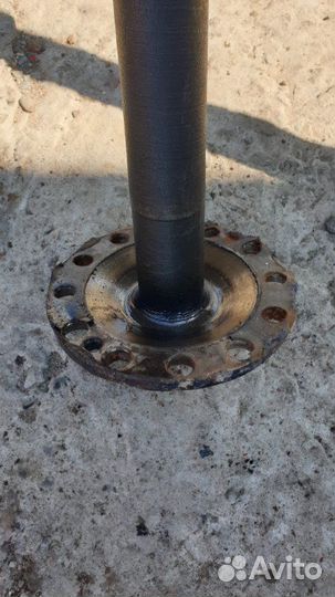 Полуось моста. Камаз 5320 грузовой АВТОМОБИЛЬ 740