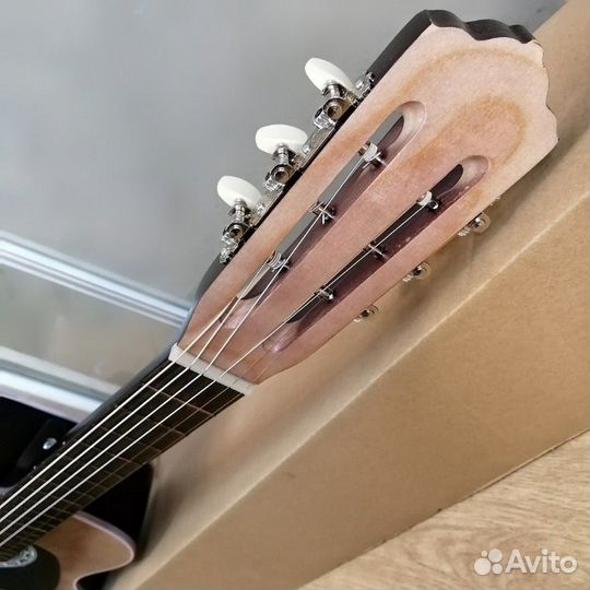 Гитара новая акустическая