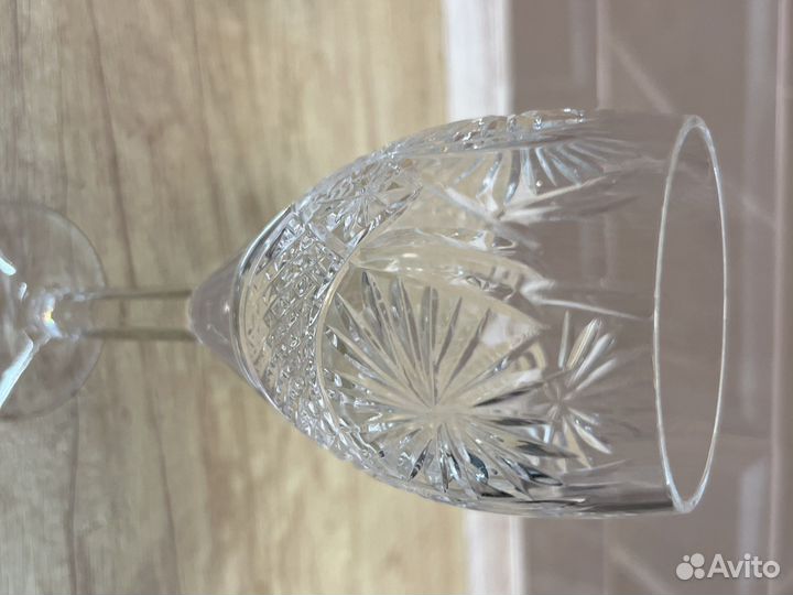 Хрустальные бокалы