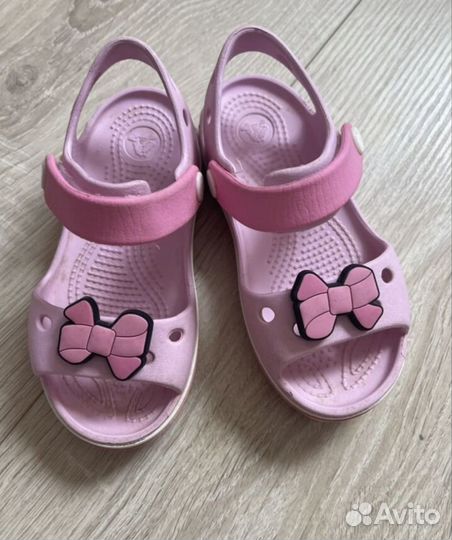 Сандалии crocs для девочек c9 (25)