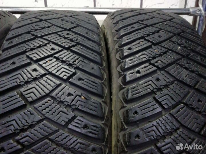 Goodyear Ultragrip Ice Arctic 195/65 R15 95T