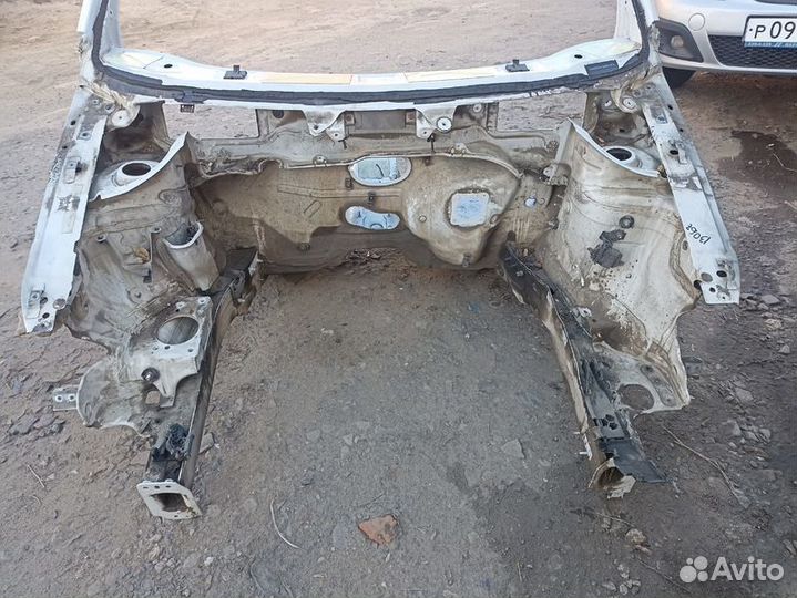 Передняя часть кузова Volkswagen Polo Sedan RUS