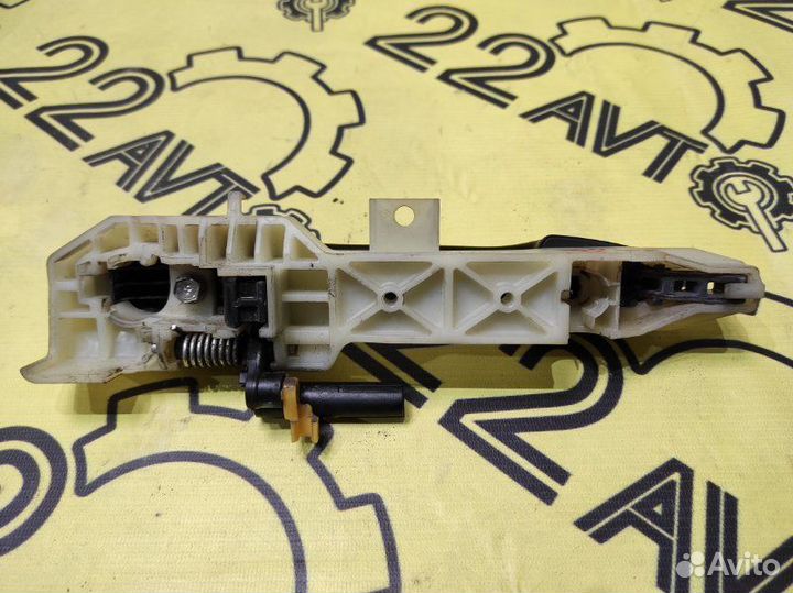 Ручка двери внешняя передняя правая Hyundai