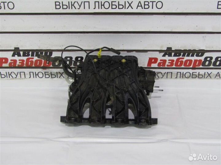 Коллектор впускной Chevrolet Cruze седан F16D3