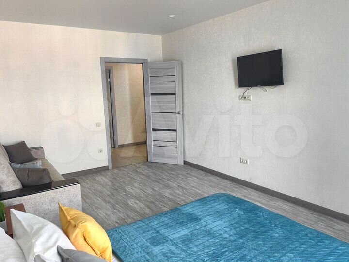 2-к. квартира, 60 м², 6/10 эт.