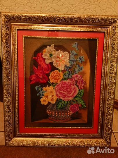Картина вышитая бисером