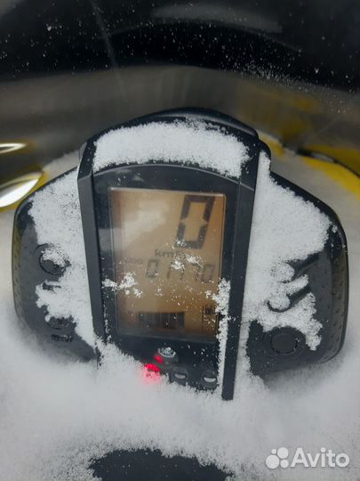 Yamaha nitro rfx10st2