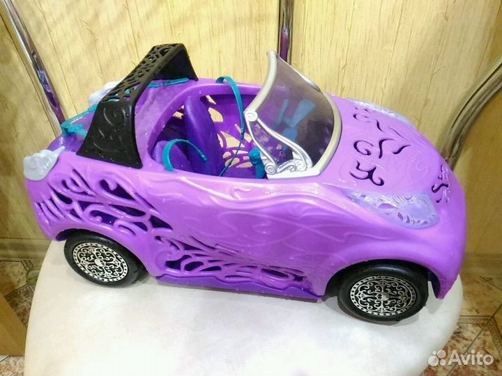 Автомобиль и кровать Монстер хай