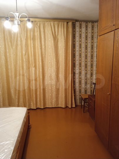 2-к. квартира, 54 м², 2/5 эт.