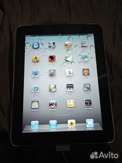 iPad 1 64gb Cellular (sim)