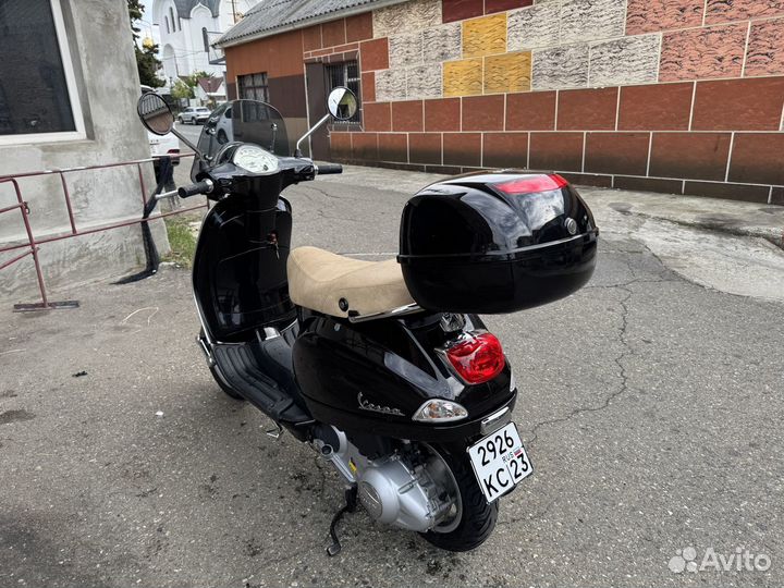 Vespa LX150