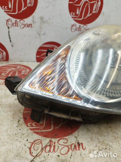 Фара левая левая Nissan Note E11 CR14DE 2008