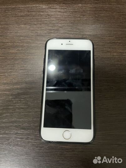 iPhone 6S, 64 ГБ