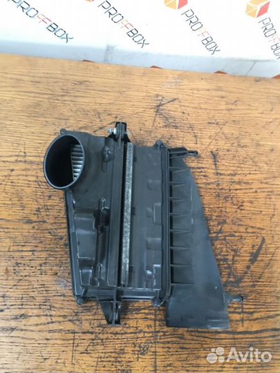 Корпус воздушного фильтра Mercedes E-Class W211