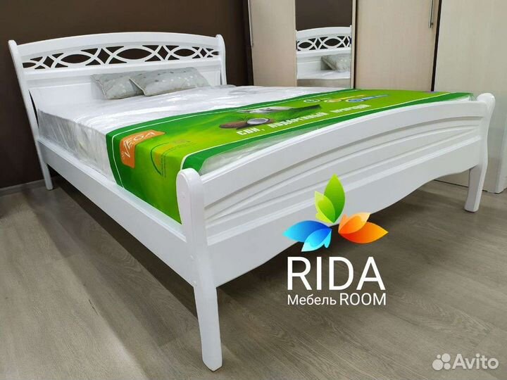 Кровать деревянная. Массив сосны. Новая