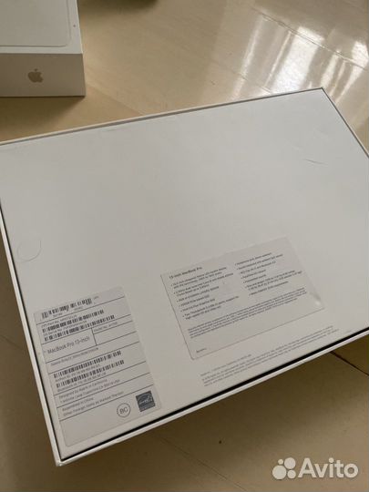 Коробка Apple MacBook Pro