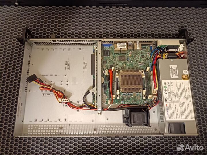 Новый сервер Supermicro 5018A-FTN4 A1SRi-2758F ECC