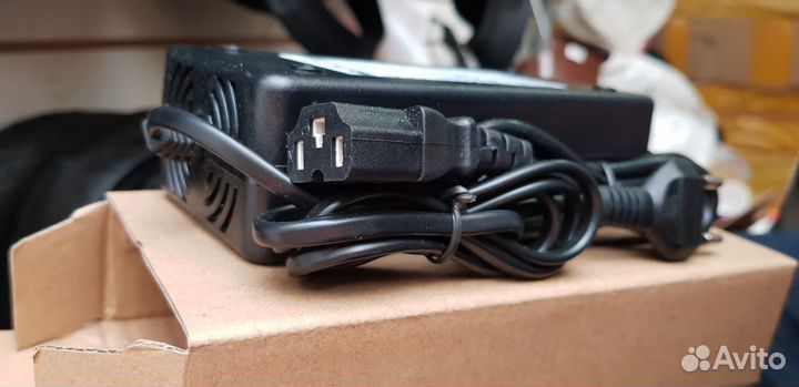 Зарядное устройство для CityCoco