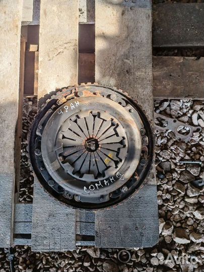 Маховик Саманд Iran Khodro. 1.8