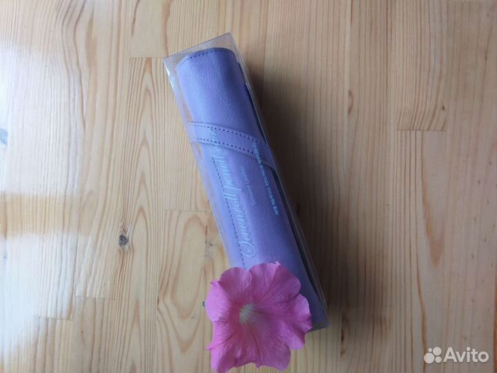 Пенал новый из натуральной кожи лавандового цвета