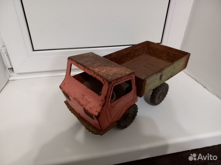 Игрушки СССР машины