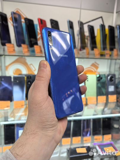 Samsung Galaxy A50, 4/64 ГБ