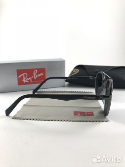 Солнцезащитные очки Ray Ban Chromance