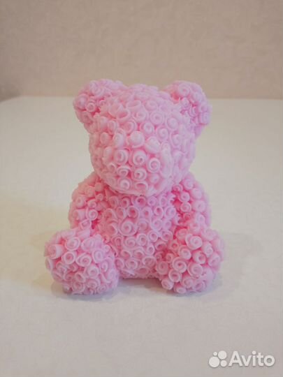 Мишка из роз в куполе с сумочкой (мыло)