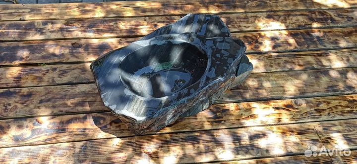 Природный камень