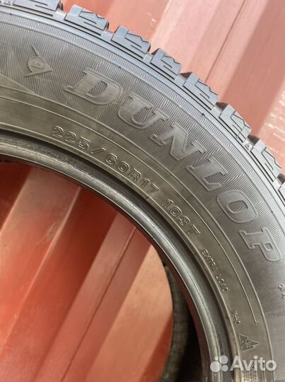Dunlop Grandtrek Ice 02 225/60 R17