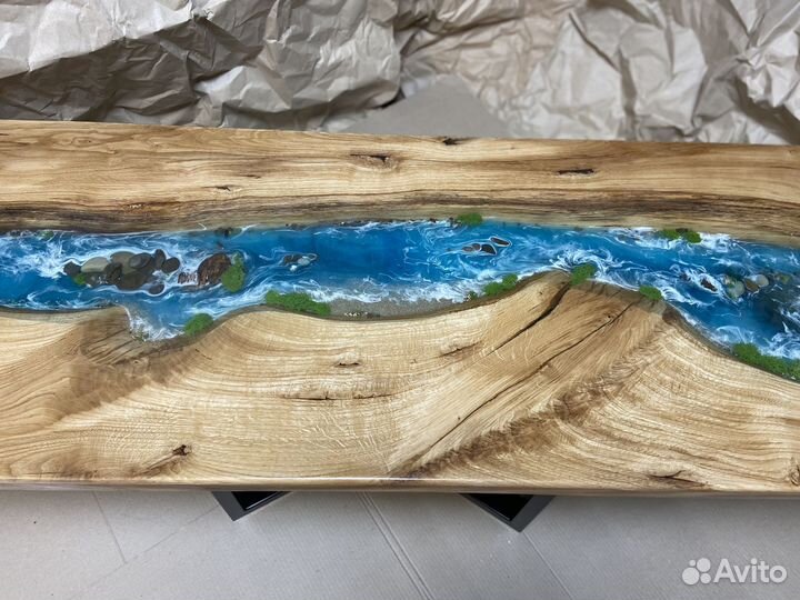 Длинный обеденный стол из массива Ильма