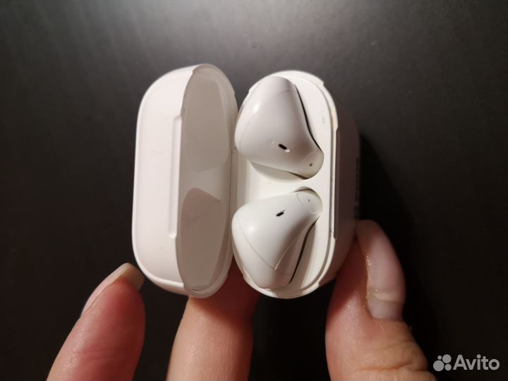 Беспроводные наушники gpods