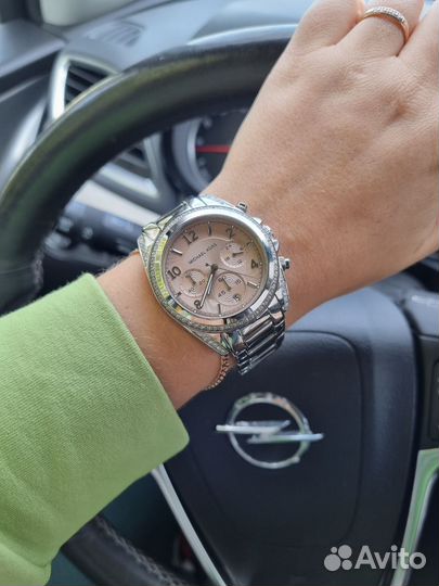 Часы Michael kors