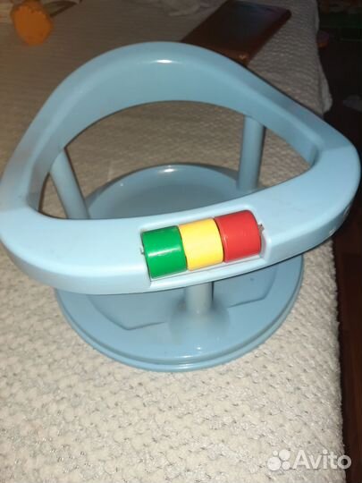 Стульчик для купания в ванной