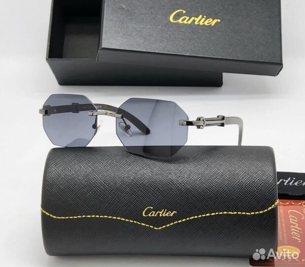 Солнцезащитные очки Cartier