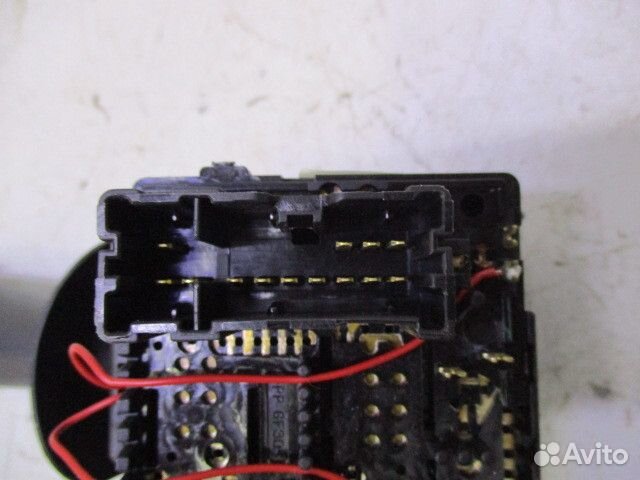 Переключатель стеклоочистителей Renault Sandero 2 Stepway 5S