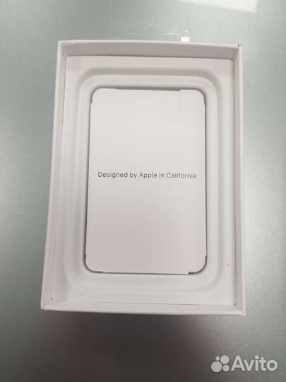 Внешний аккумулятор Apple MagSafe