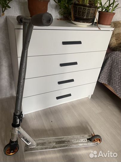 Трюковой самокат