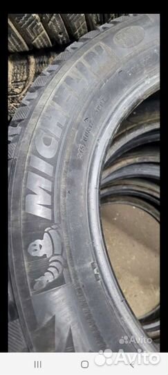 Michelin X-Ice North 3 215/60 R17