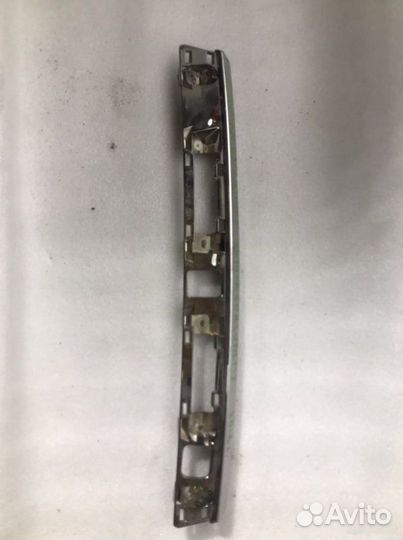 Накладка двери багажника Toyota Fortuner 2015