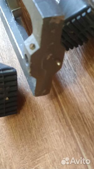 Стойка тринога