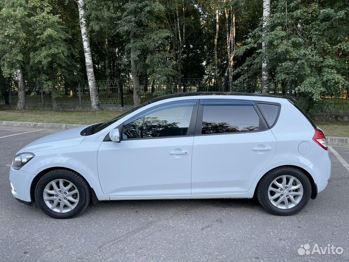 Kia Ceed 1.6 AT, 2011, 157 000 км