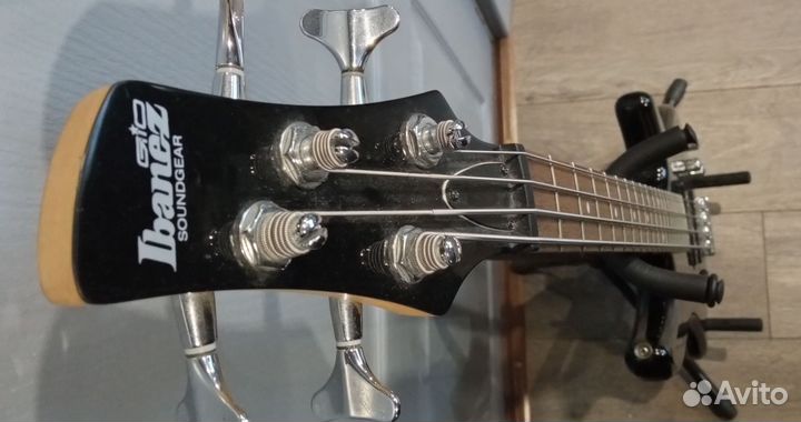 Бас гитара Ibanez GSR200