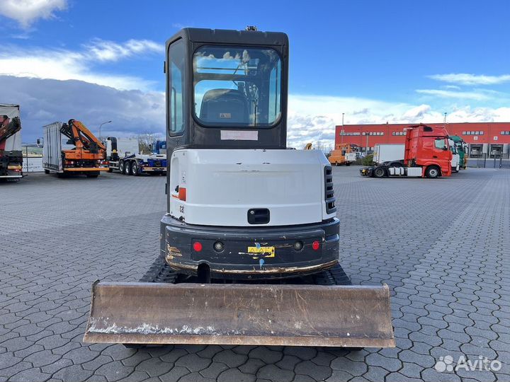 Мини-экскаватор Bobcat E35, 2017